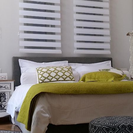 Villa Lilium อธานนิออน ภายนอก รูปภาพ